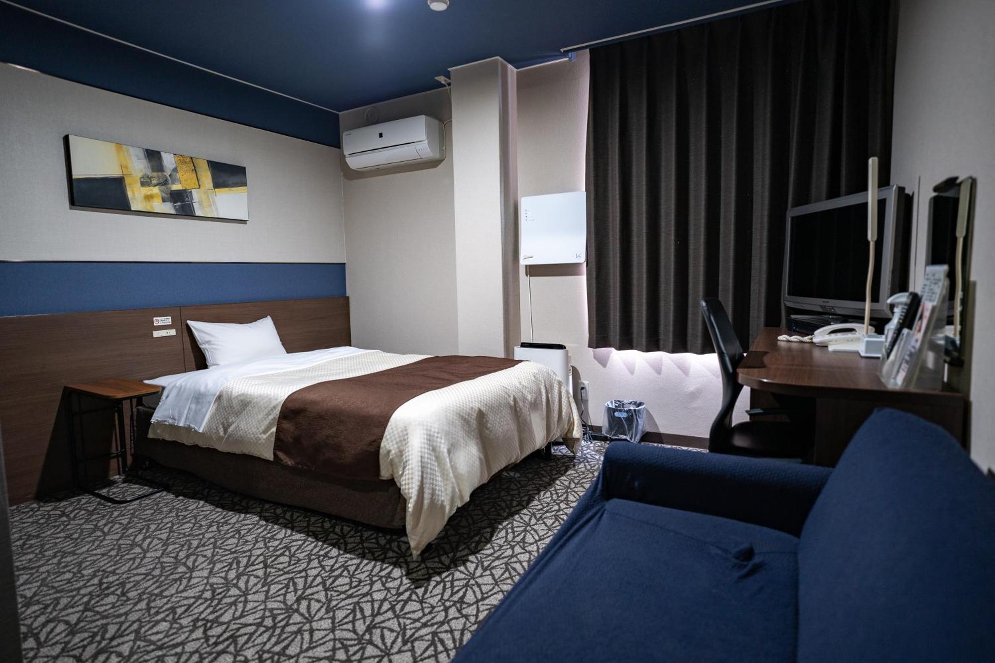 Isahaya Daiichi Hotel Buitenkant foto